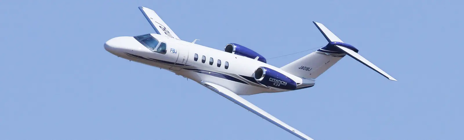 Cessna Citation CJ4 JA01BJ operated by Fuji Business Jet Co., Ltd. photo 3