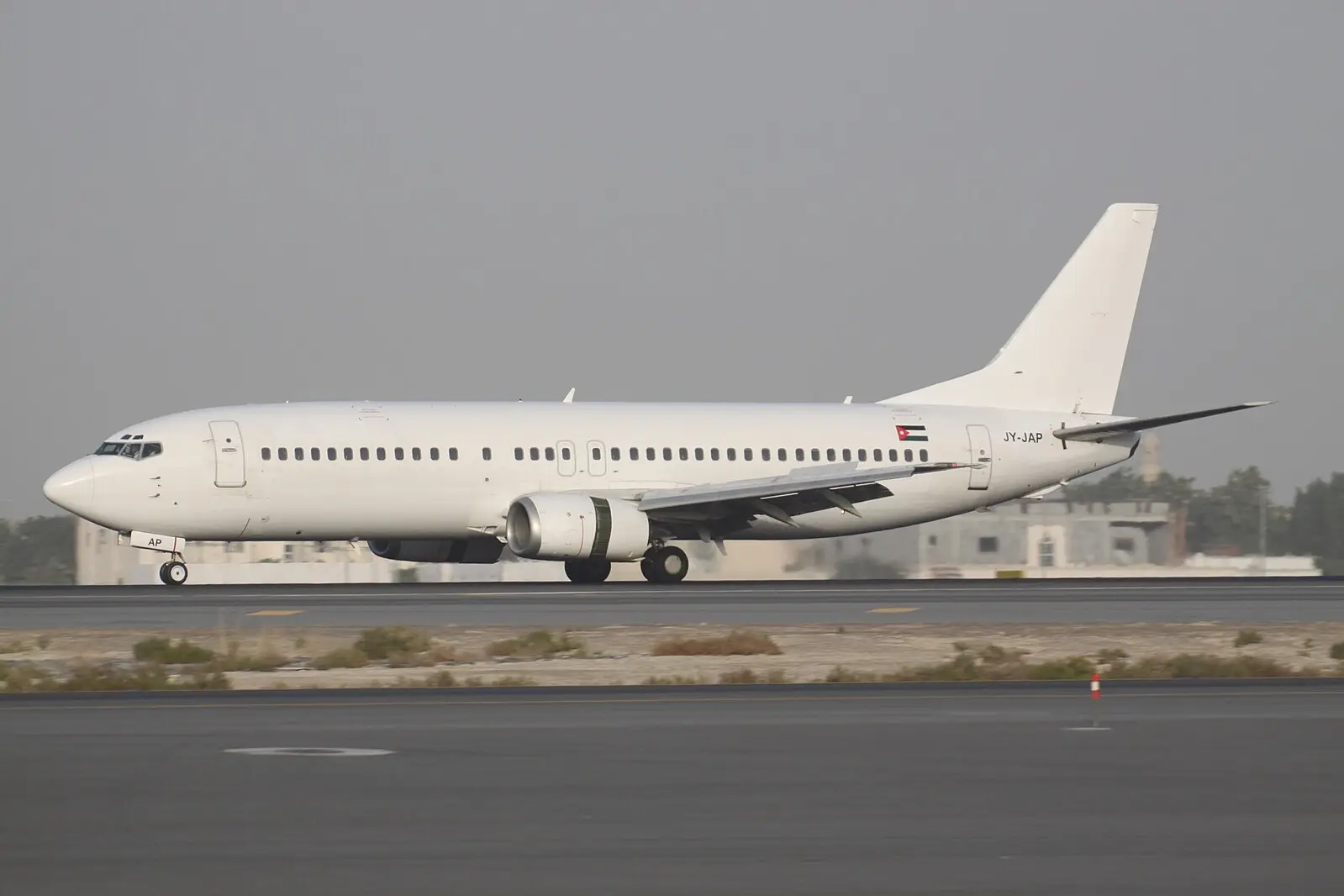 Boeing 737-400 JY-JAP