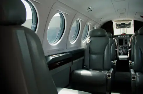 Beechcraft King Air B200GT LV-BRD operated by Cheyenne S.A. photo 3