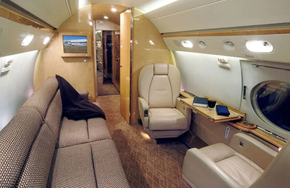 Gulfstream V LV-KAX operated by Baires Fly S.A photo 6
