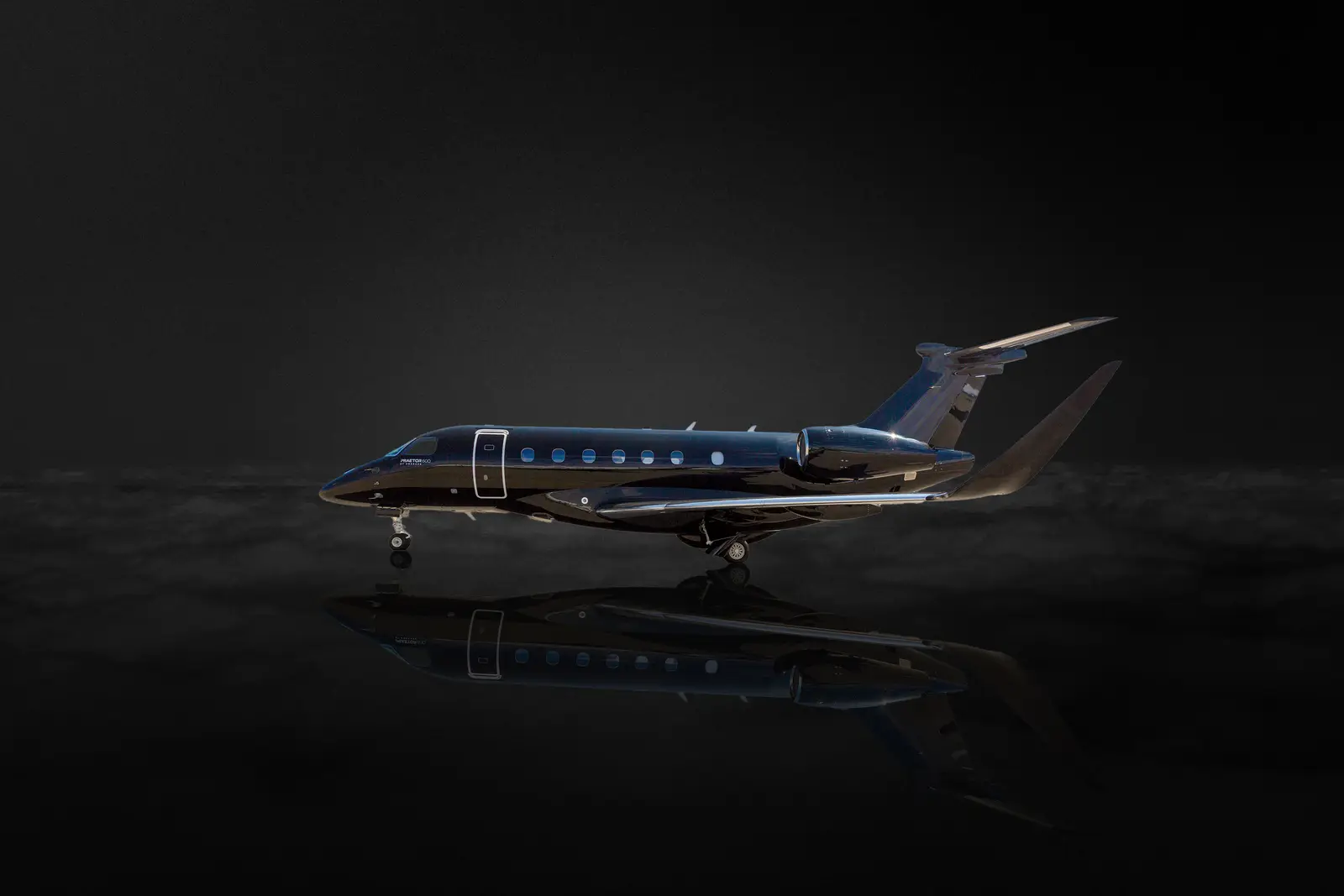 Embraer Praetor 600 LX-AVI operated by Global Jet photo 5
