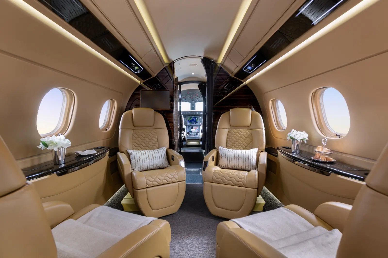 Embraer Praetor 600 LX-AVI operated by Global Jet photo 2