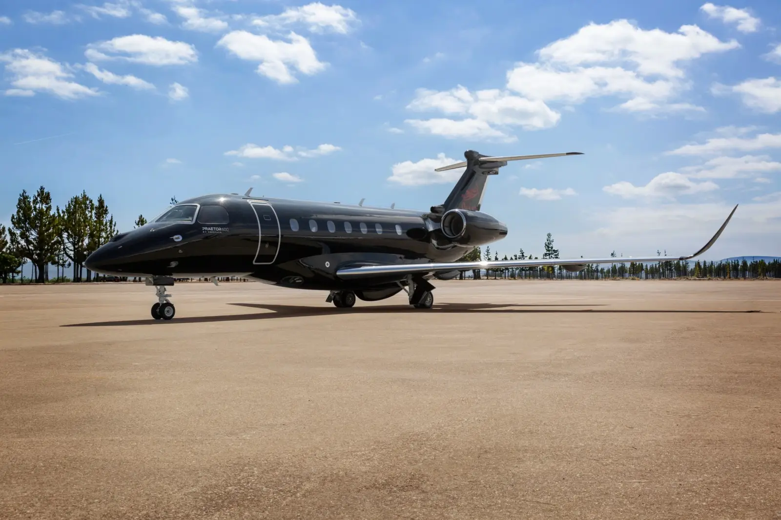 Embraer Praetor 600 LX-AVI operated by Global Jet photo 3