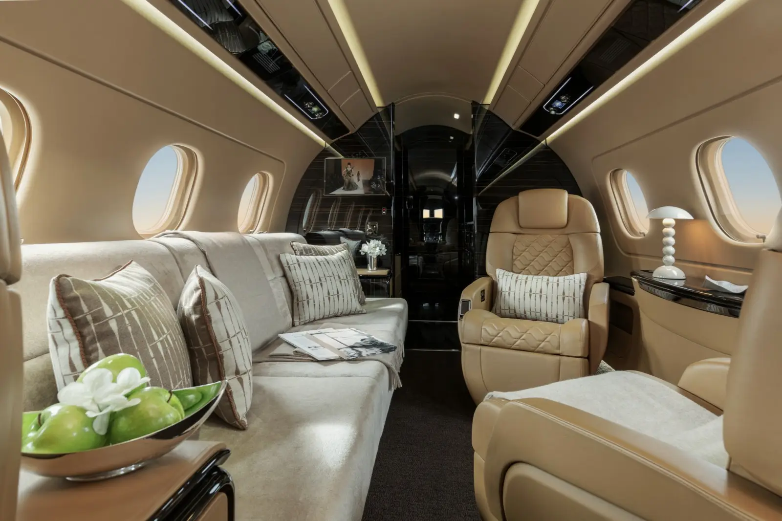 Embraer Praetor 600 LX-AVI operated by Global Jet photo 4