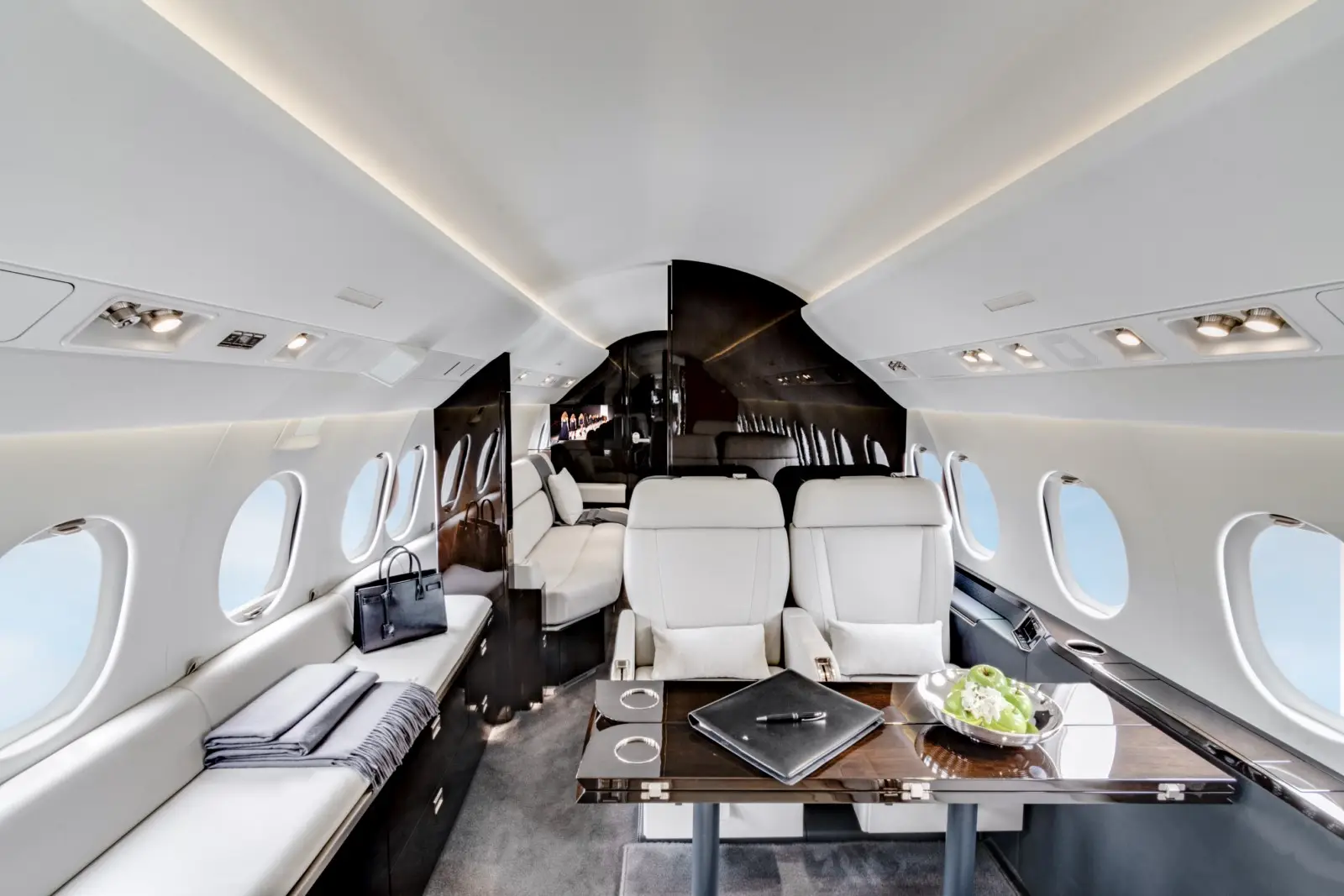 Dassault Falcon 900LX LX-EOS operated by Global Jet photo 3