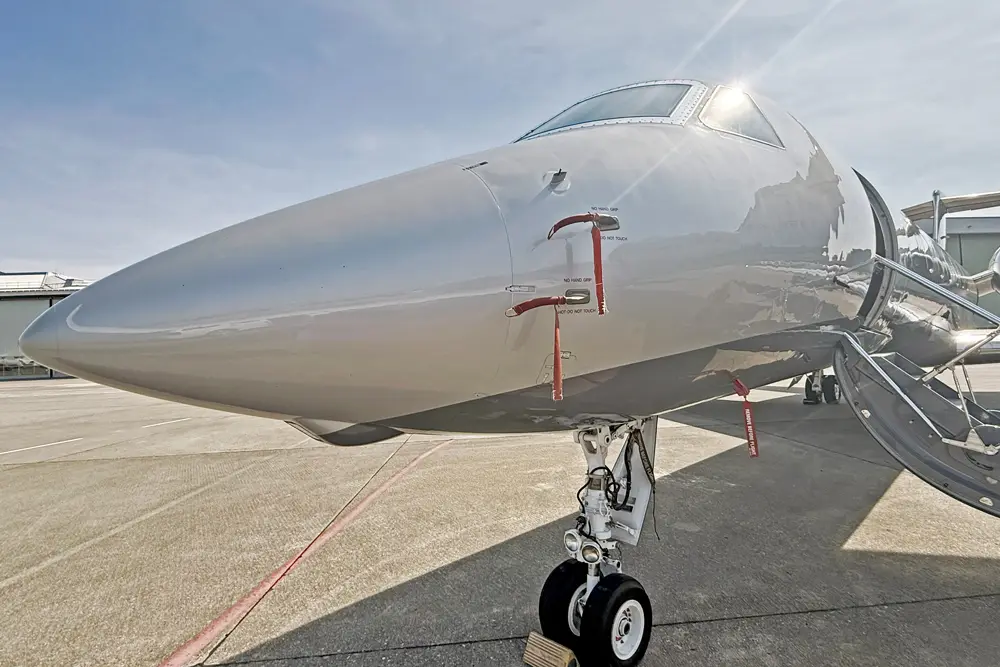 Gulfstream G550 LX-MCE operated by Luxaviation Group Europe photo 4
