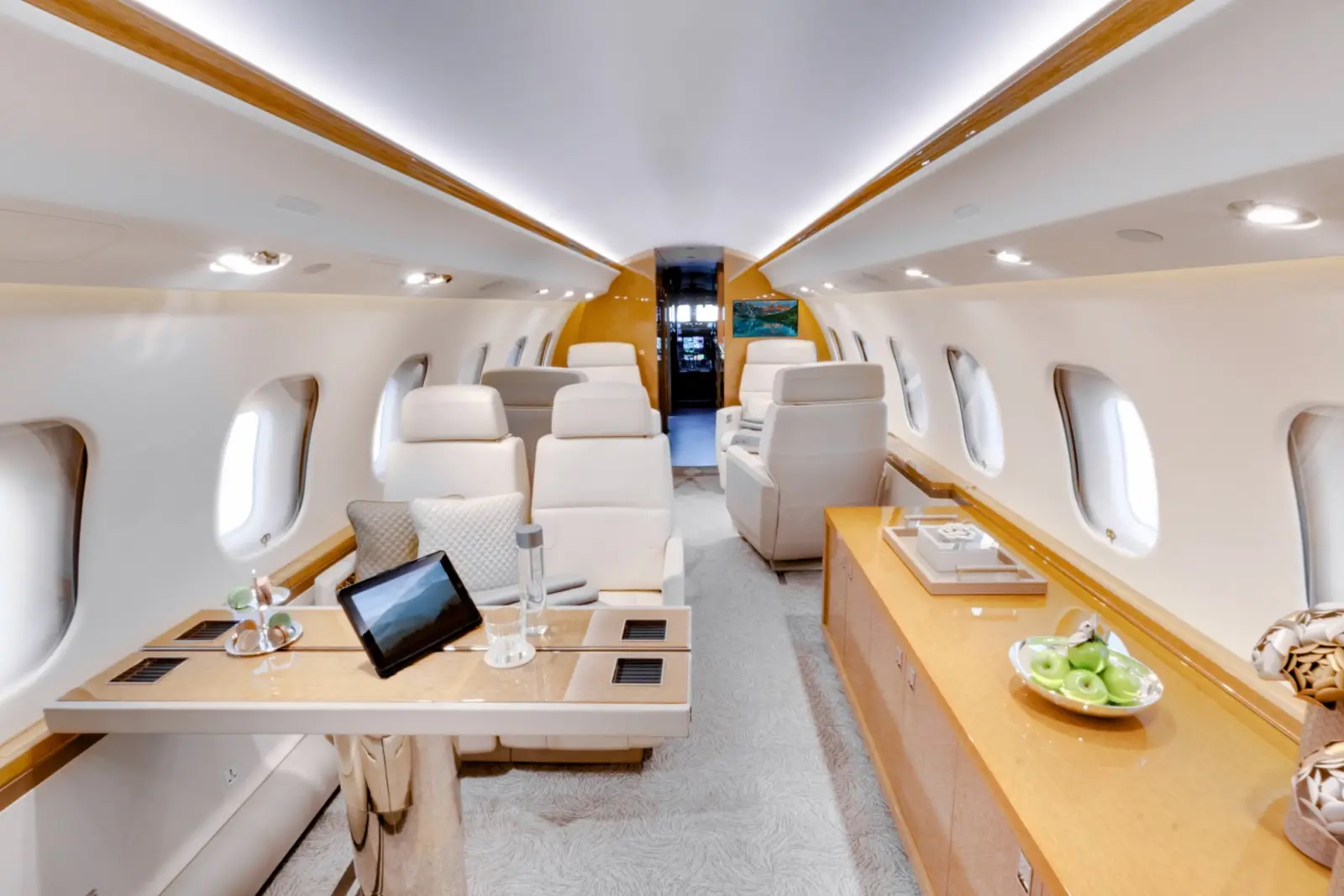 Bombardier Global 6000 LX-NST operated by Global Jet photo 4