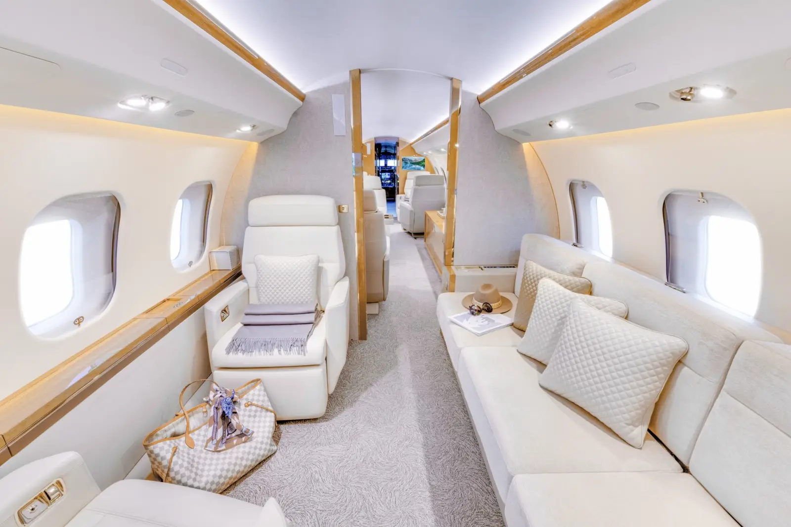 Bombardier Global 6000 LX-NST operated by Global Jet photo 6