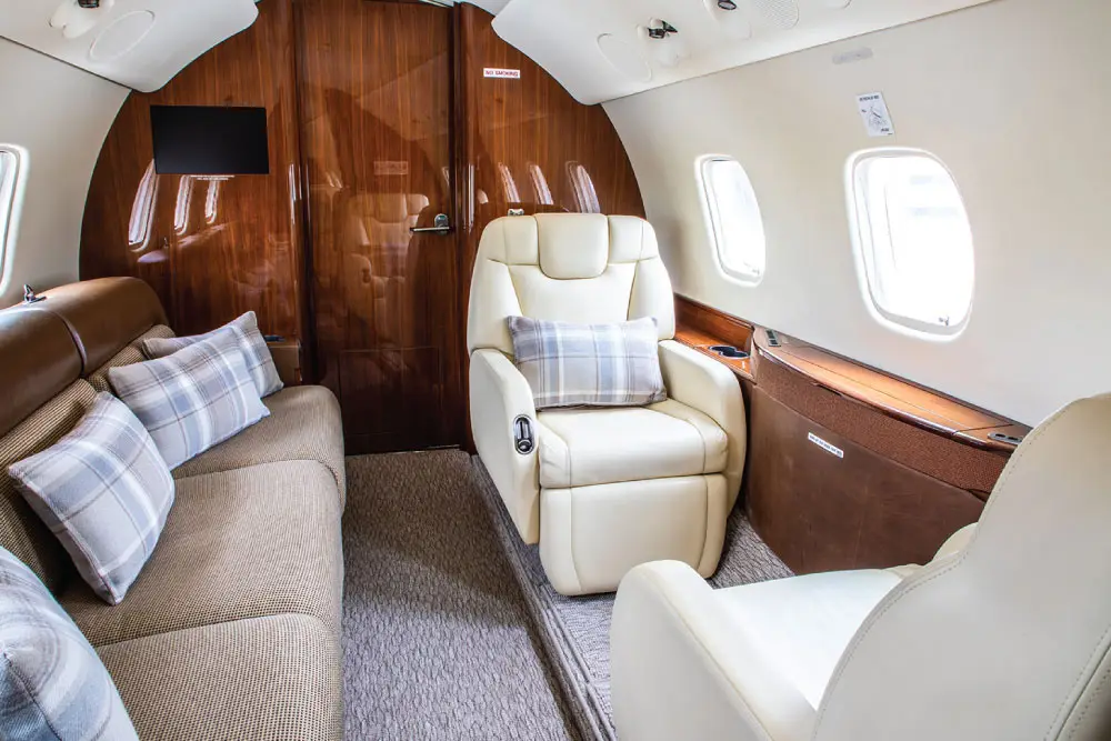 Embraer Legacy 650 LX-TRO operated by Luxaviation Group Europe photo 3