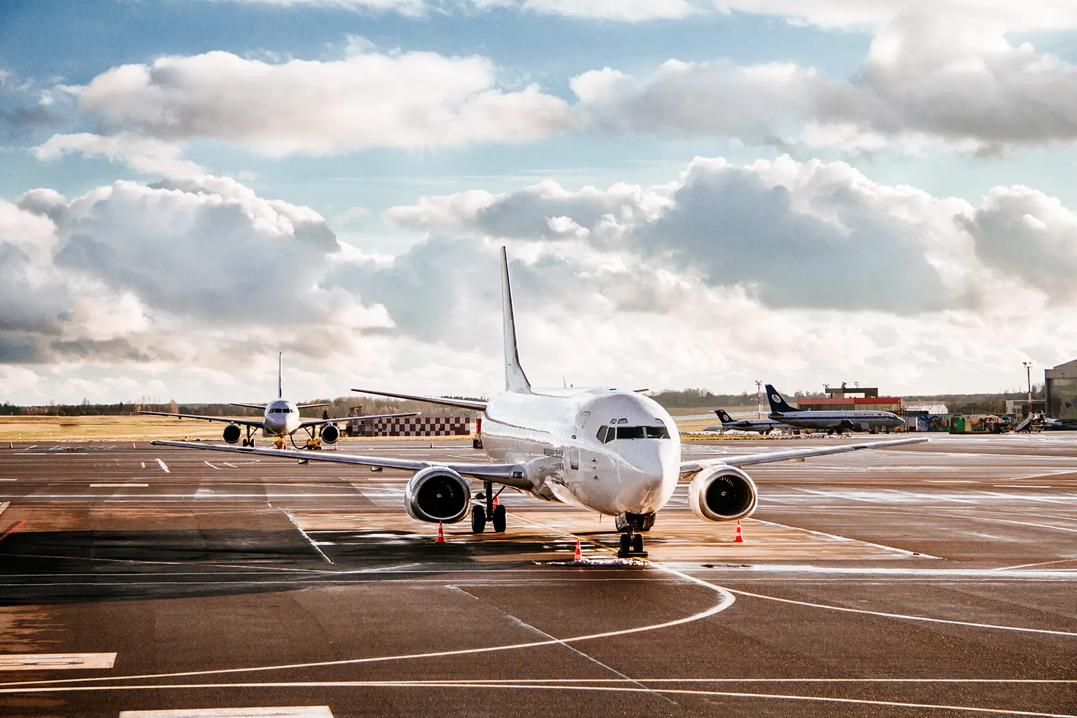 Boeing 737-400 LY-CGC operated by GetJet Airlines, exterior