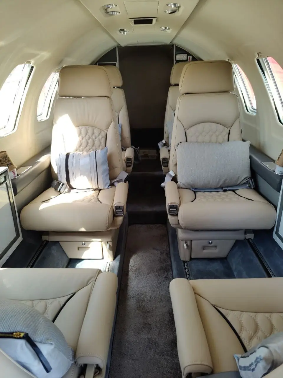 Cessna Citation S/II M-TNDR operated by Tinadar Jets, Ltd. photo 2