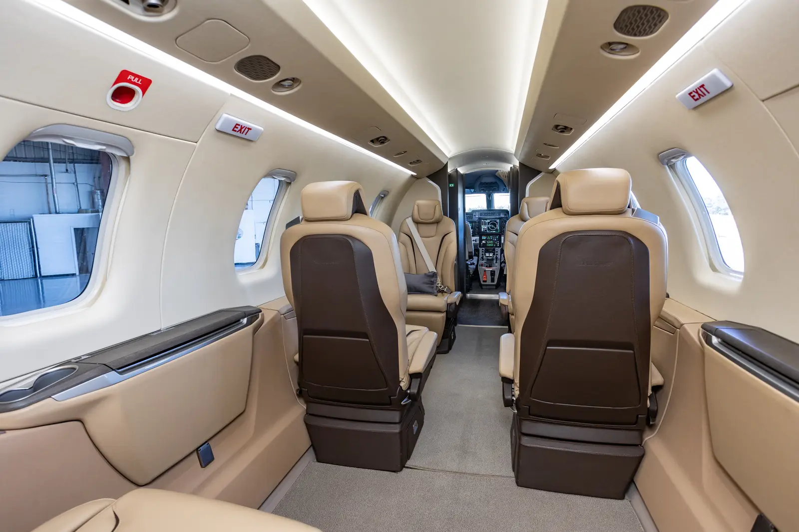 Pilatus PC-24 N100J operated by Modesto Jet photo 6