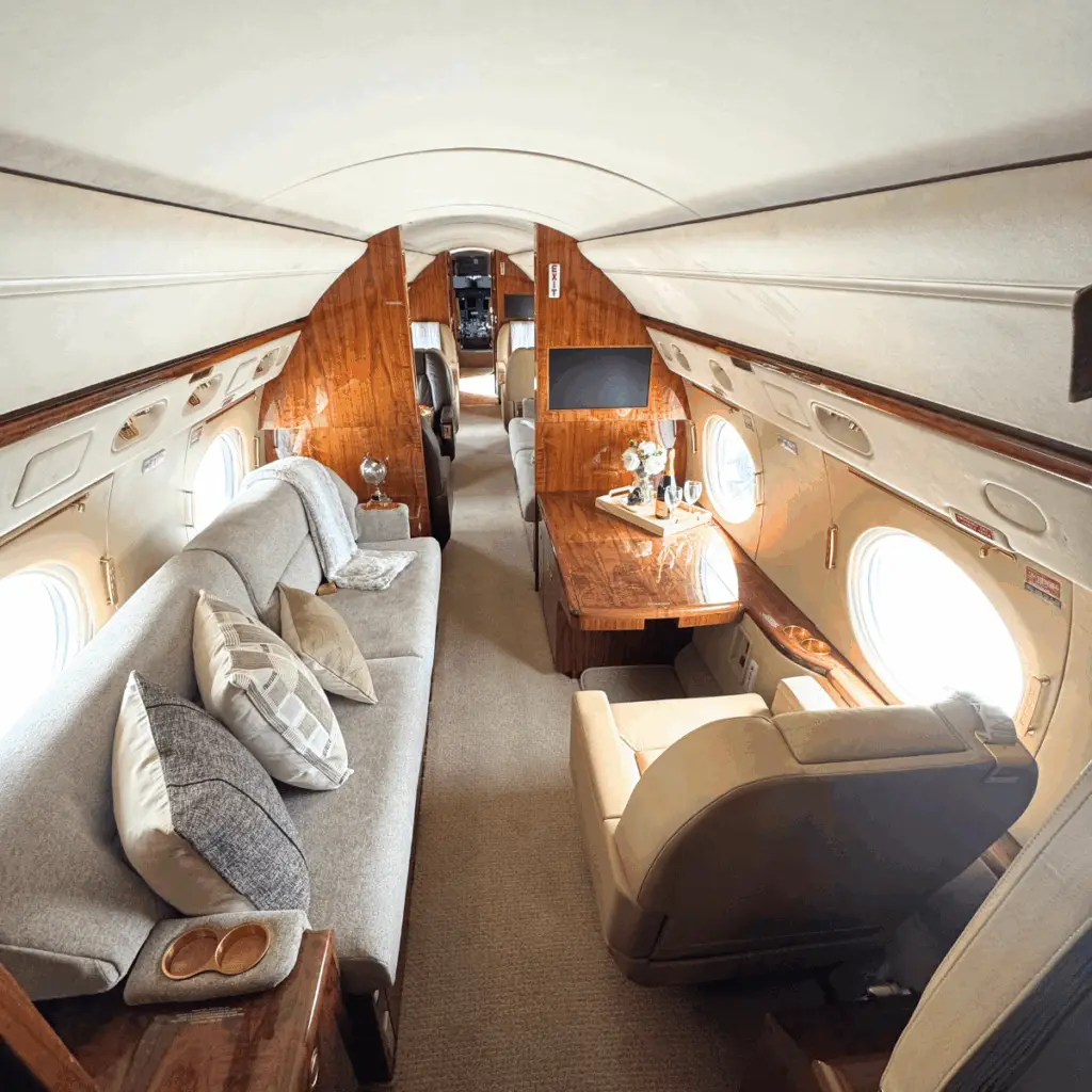 Gulfstream V N101MX operated by Prime Jet, LLC photo 4