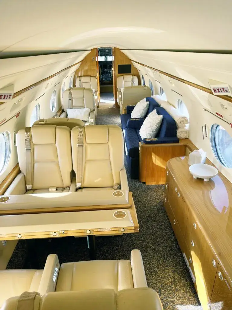 Gulfstream V N102DZ operated by Prime Jet, LLC photo 3