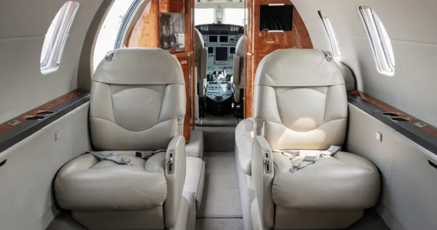Cessna Citation Excel N103GR operated by DavisAir, Inc. photo 4