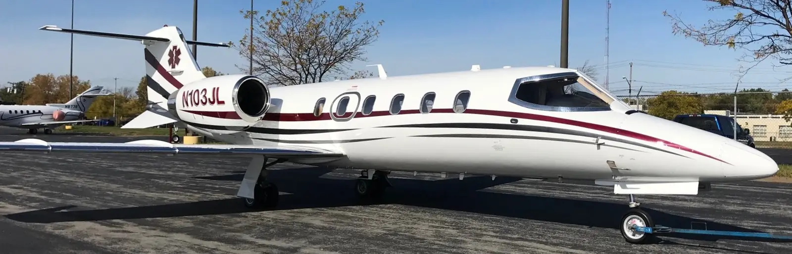 Bombardier Learjet 31 N103JL operated by Thunderun Aviation Corporation, exterior