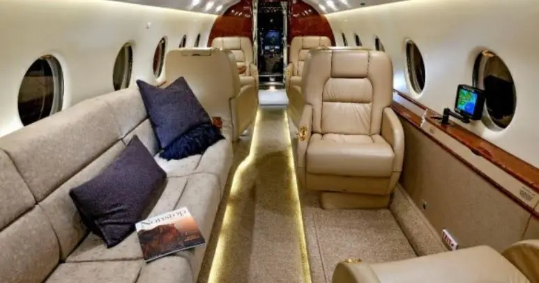 Gulfstream G200 N104SG operated by Jet Linx Aviation, LLC photo 4