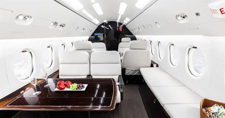 Dassault Falcon 900 N108PH operated by Chicago Jet Group, KARR photo 2