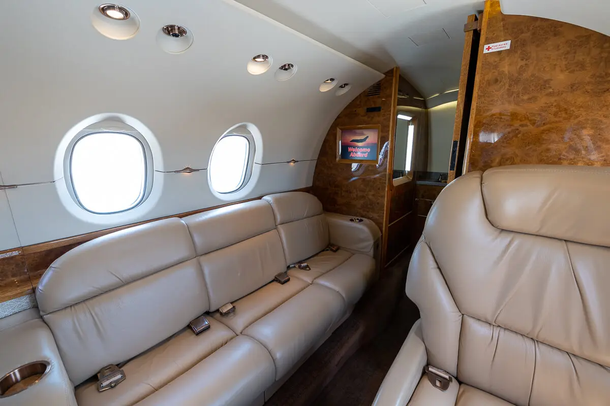 Beechcraft Hawker 800XP N108RL operated by Causey Aviation Service, Inc. photo 3