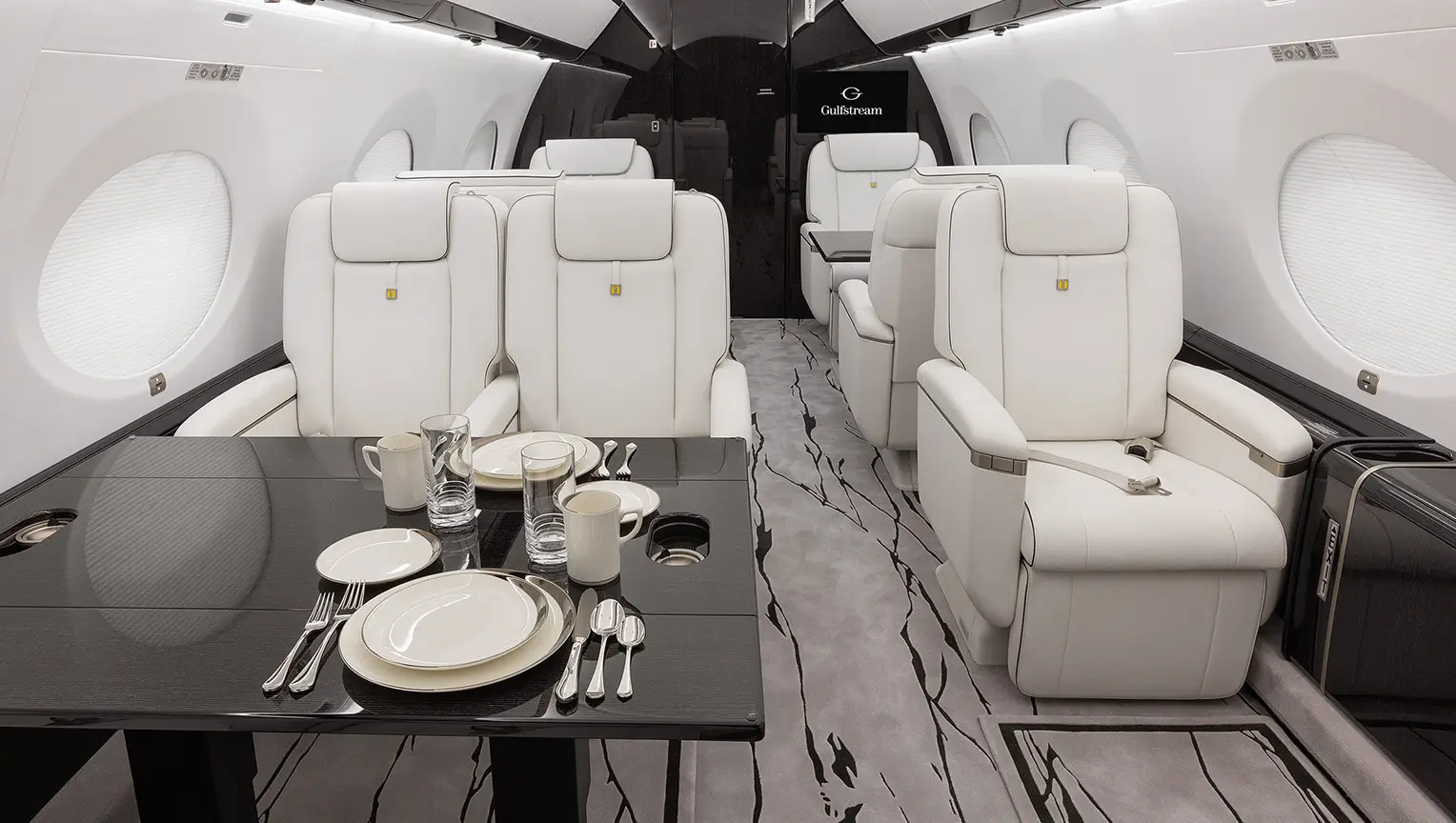 Gulfstream G650ER N109CH operated by Western Air Charter, Inc photo 2
