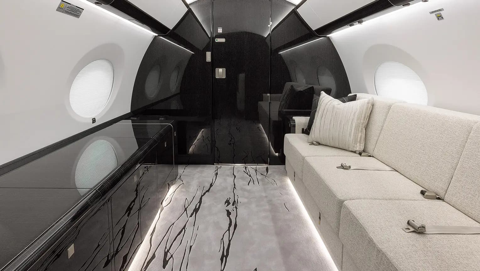 Gulfstream G650ER N109CH operated by Western Air Charter, Inc photo 5