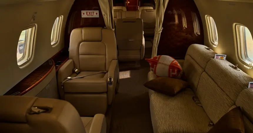 Embraer Legacy 600 N10HC operated by Jet Linx Aviation, LLC photo 3