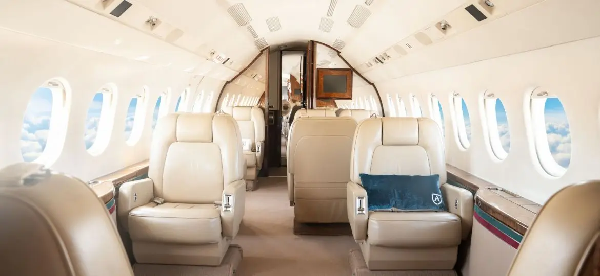Dassault Falcon 2000 N110AB operated by Fly Alliance photo 6