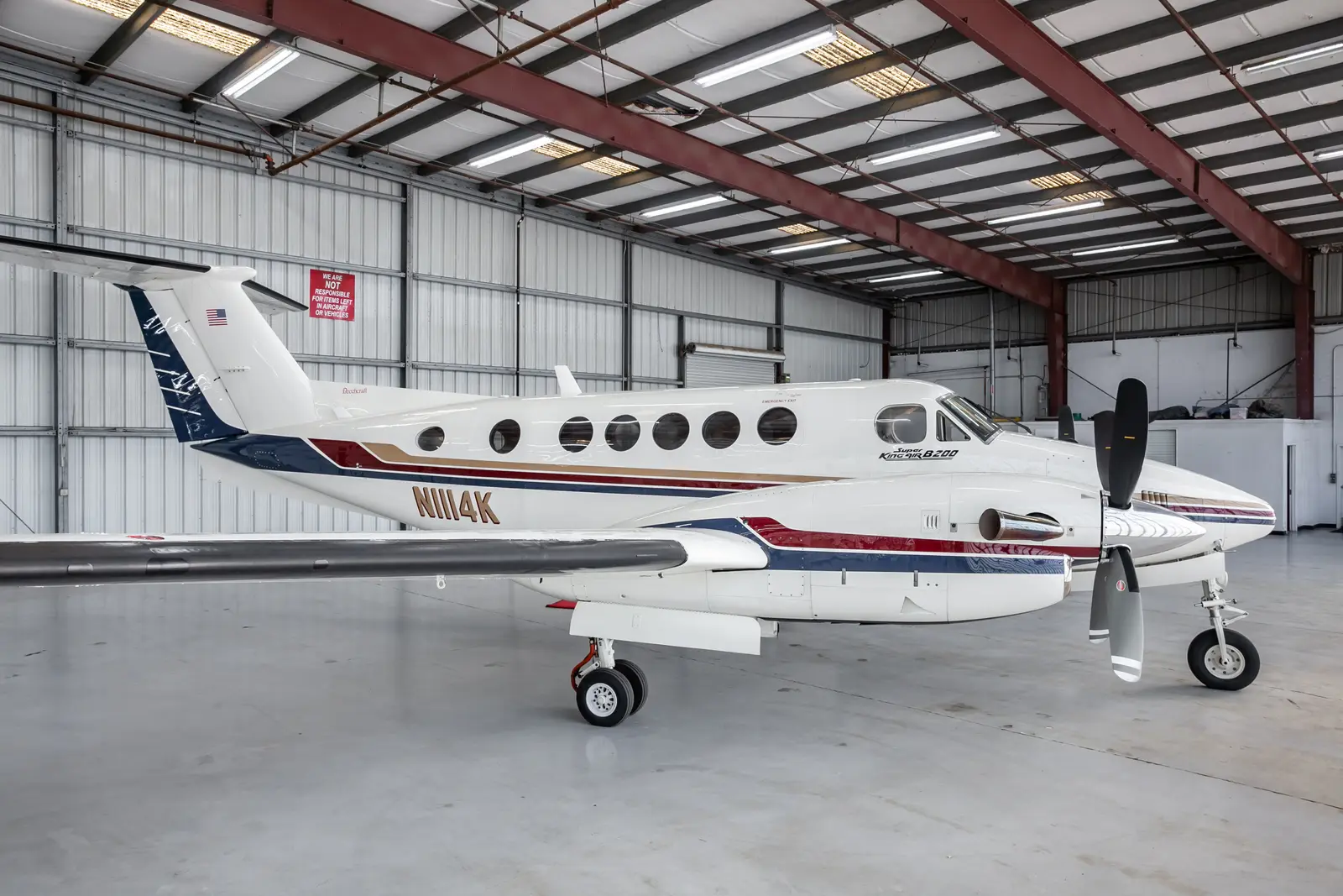 Beechcraft King Air 200 N1114K