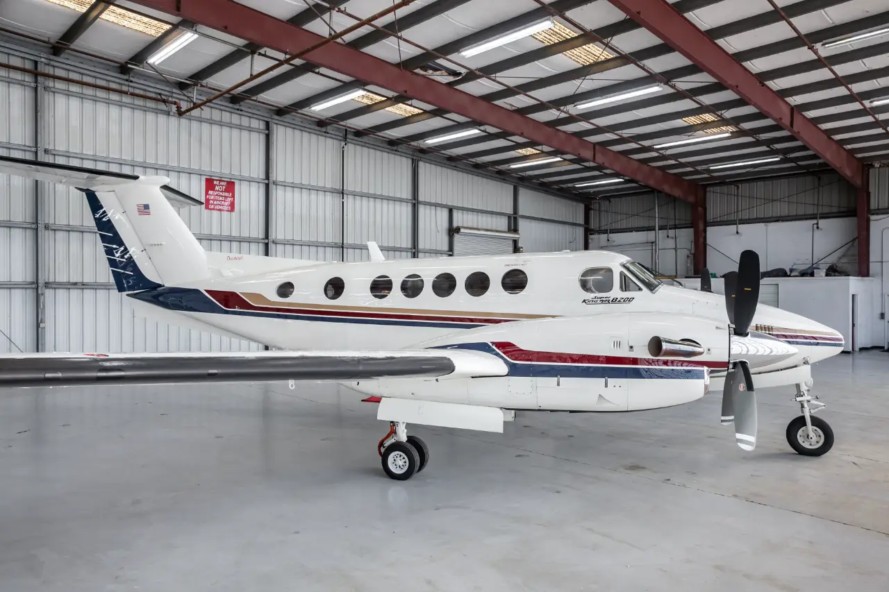 Beechcraft King Air 200 N1114K operated by Modesto Jet photo 2