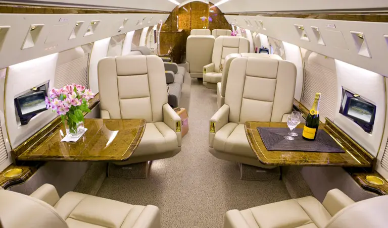 Gulfstream IV-SP N111P operated by Prime Jet, LLC photo 3