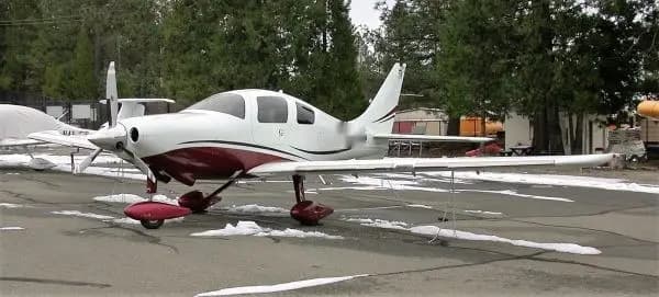 Cessna 400 N1133G operated by Alpine Aviation Grass Valley photo 2