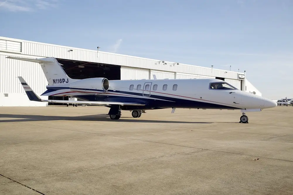 Bombardier Learjet 45XR N116PJ operated by Private Jets, Inc photo 4