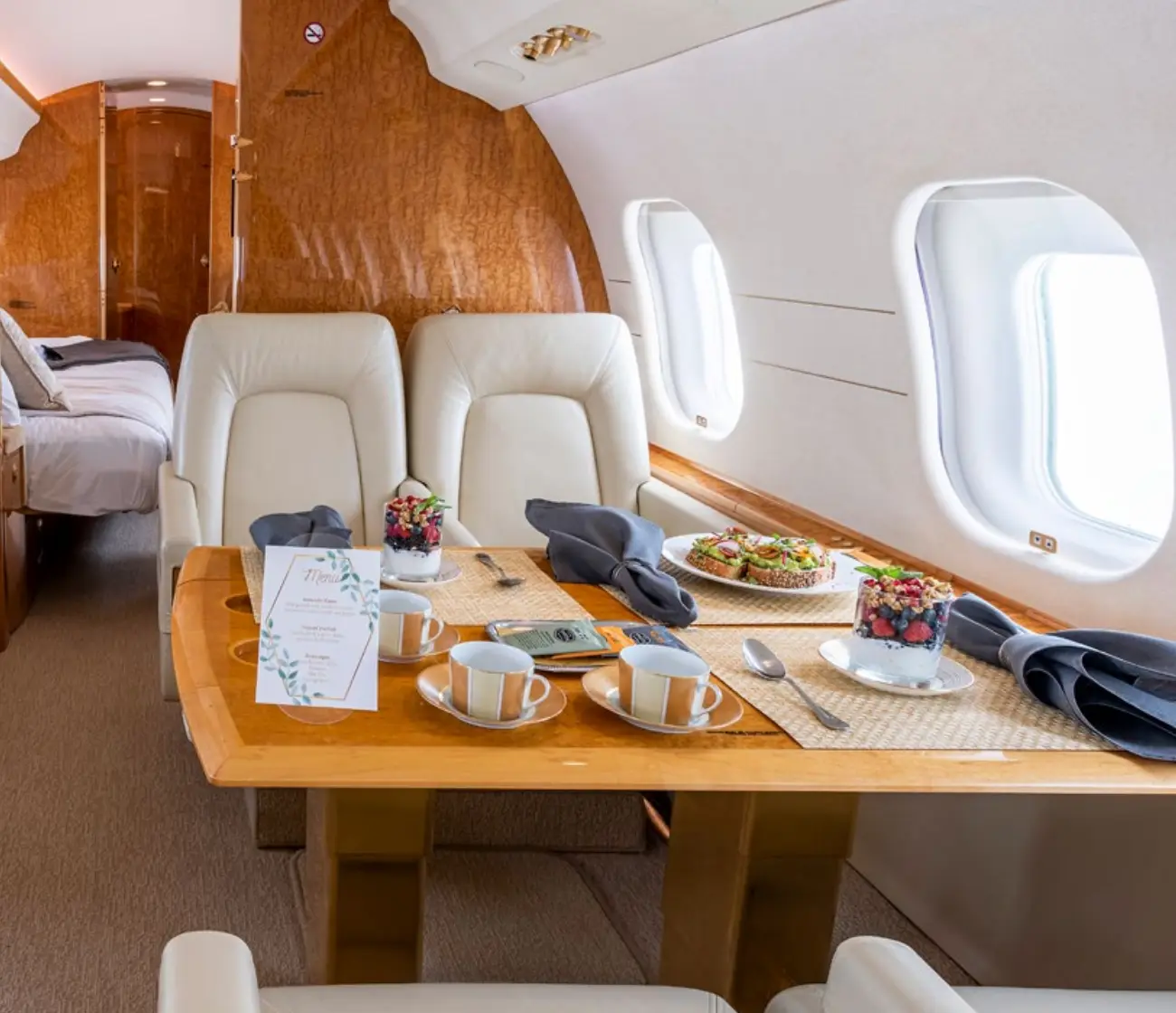 Bombardier Global Express XRS N118MJ operated by ACI Jet photo 5