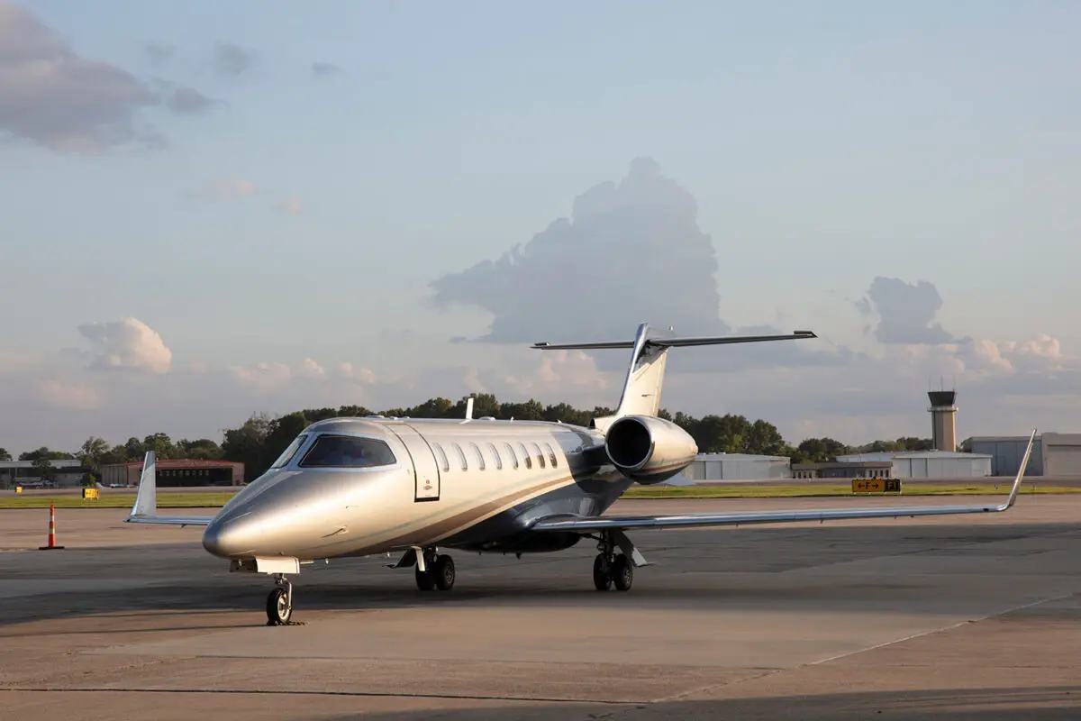 Bombardier Learjet 45 N118RK operated by BTR Air Charter photo 3