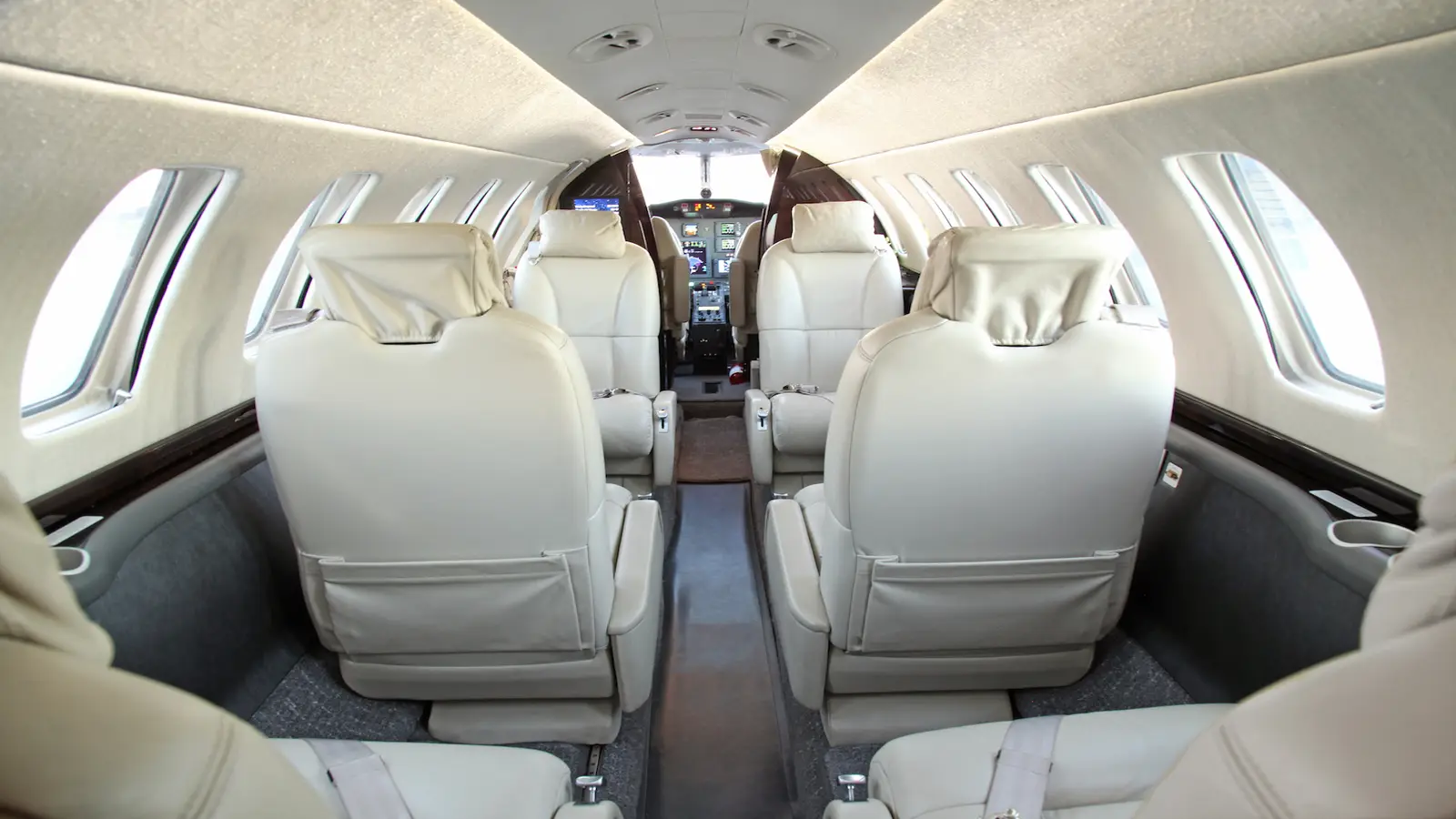 Cessna Citation CJ3 N123CJ operated by Fair Wind Air Charter photo 3