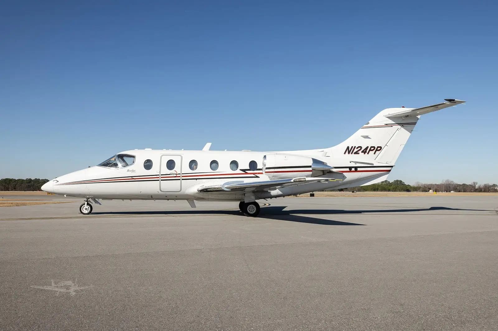Beechcraft Beechjet 400A N124PP operated by Exklusiv Aviation Services (Switzerland) SA photo 3