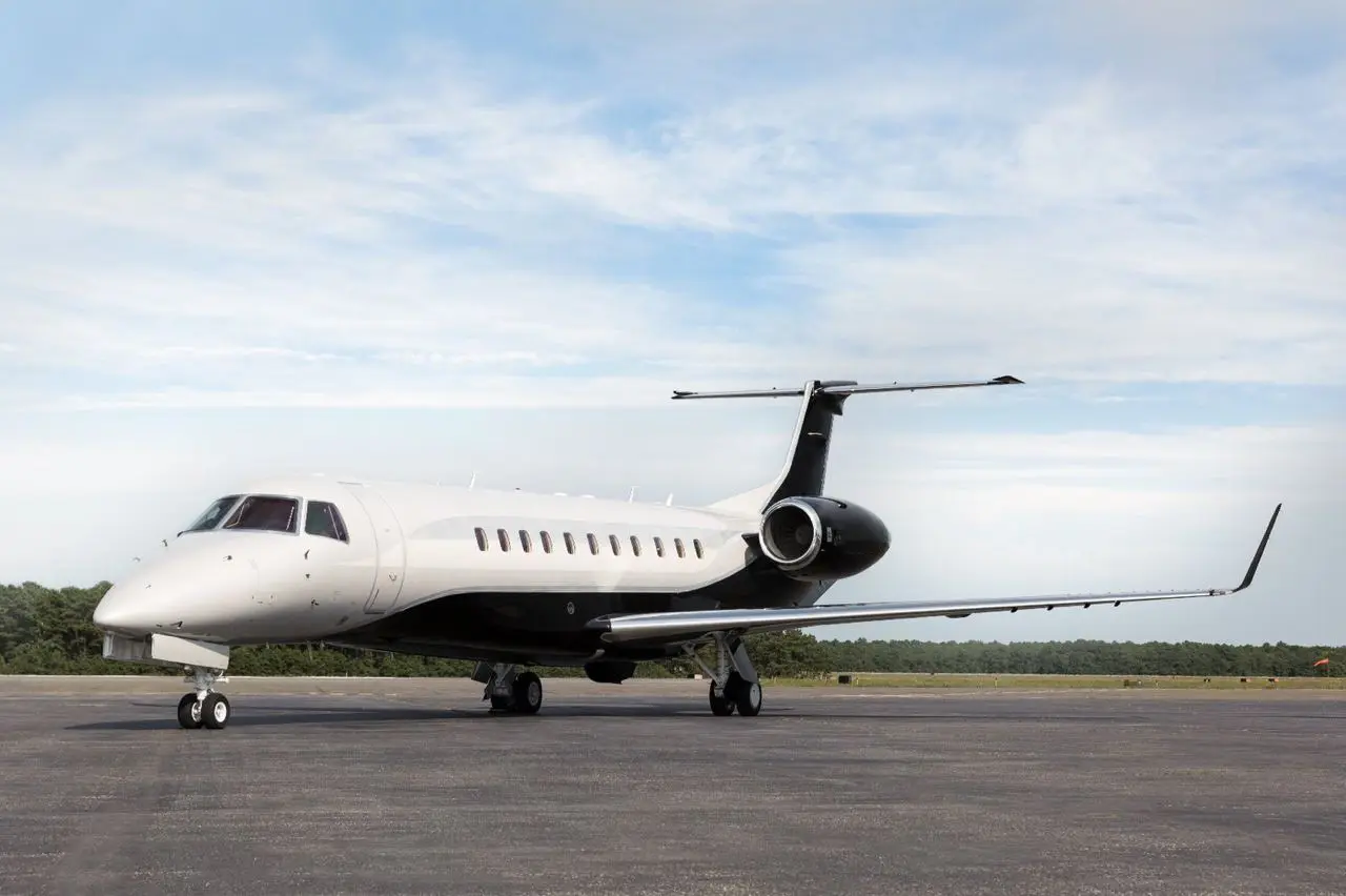 Embraer Legacy 600 N135SC