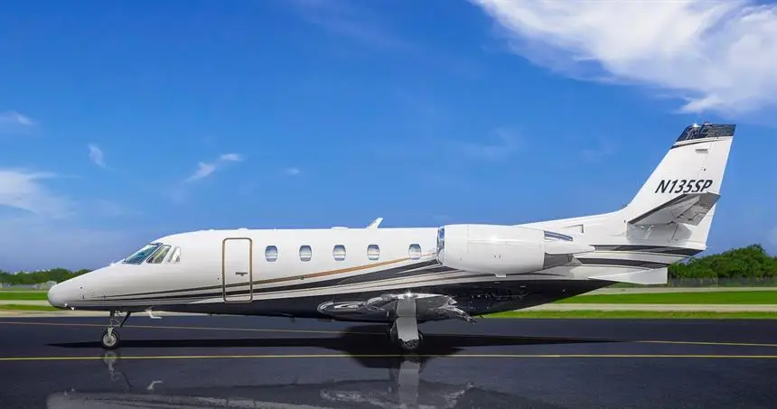 Cessna Citation Excel N135SP operated by Jet 1 Charter, Inc. photo 4