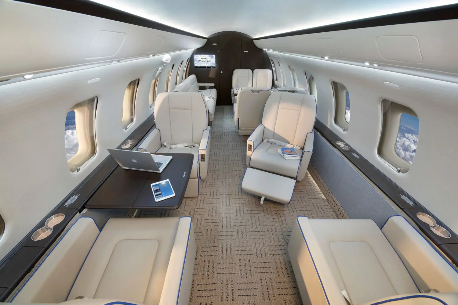 Bombardier Challenger 605 N138DM operated by Image Air Charter photo 2