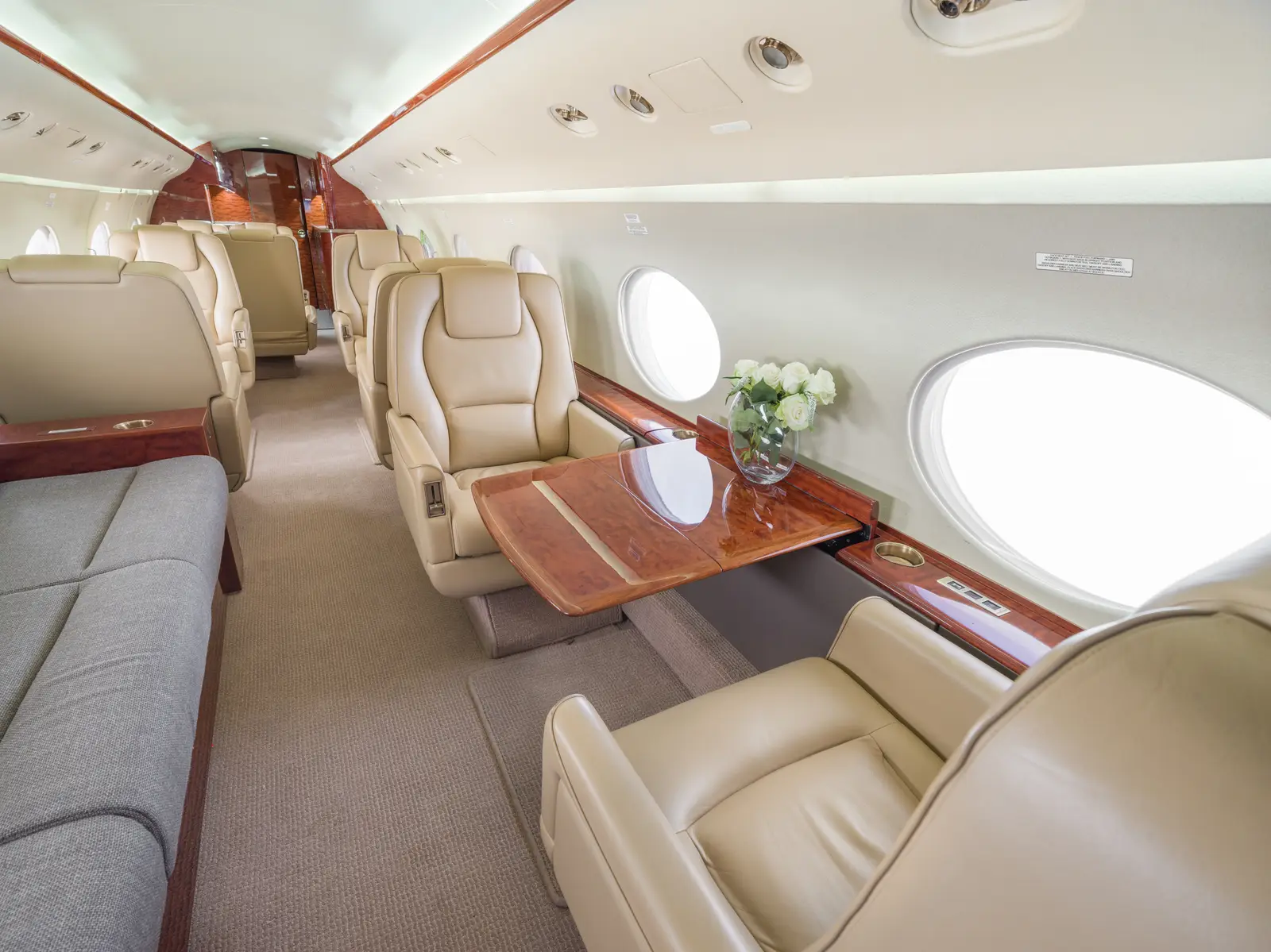 Gulfstream IV N144AB operated by Mach One Air Charters Inc. photo 3
