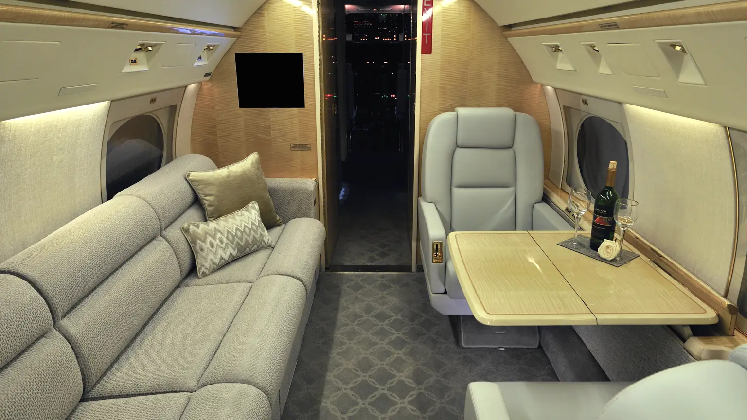 Gulfstream IV N144PK operated by Prime Jet, LLC photo 5