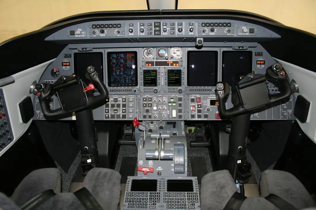Bombardier Learjet 45 N145MW operated by Basin Aviation photo 3