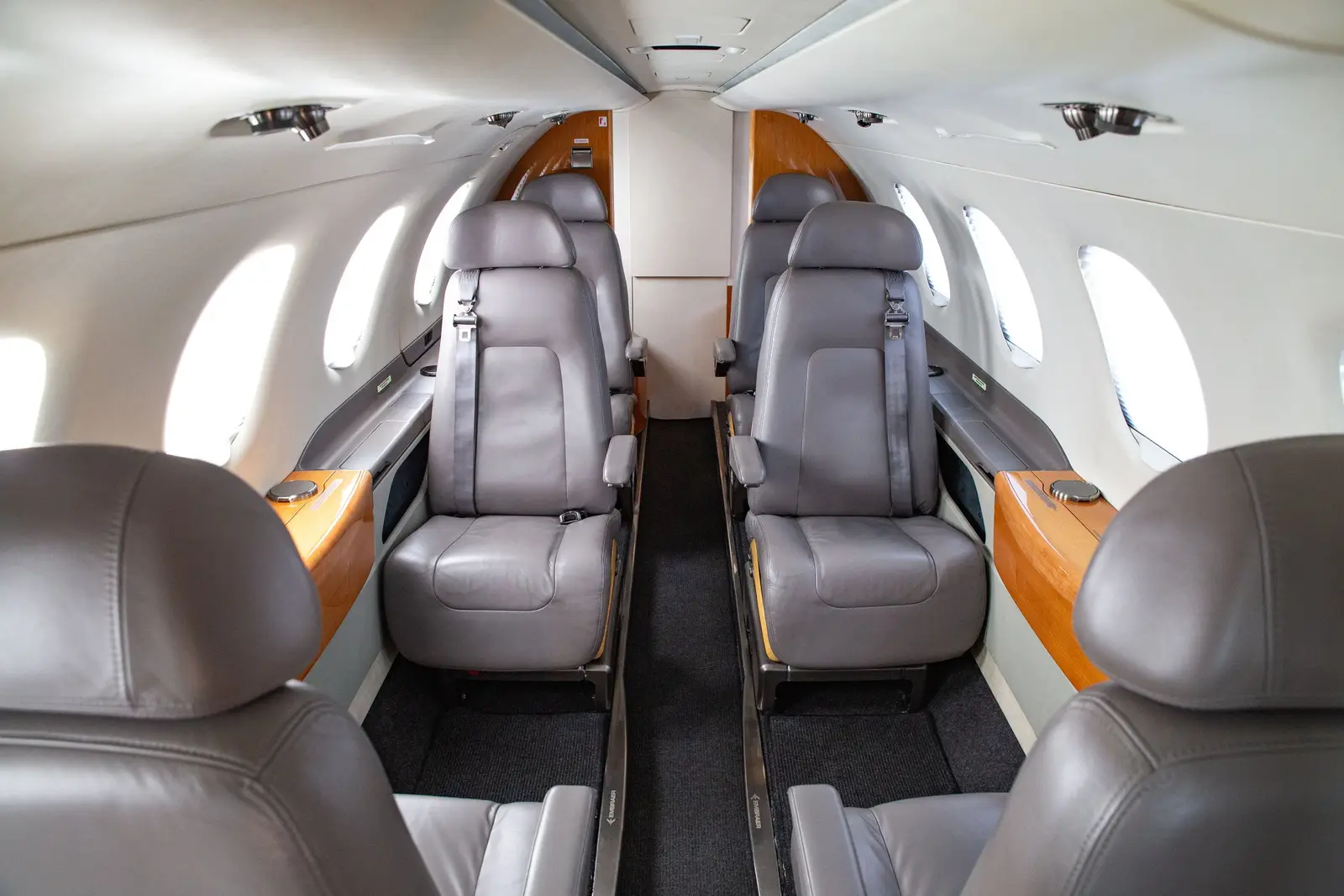 Embraer Phenom 300 N14AQ operated by Maxair, LLC photo 2