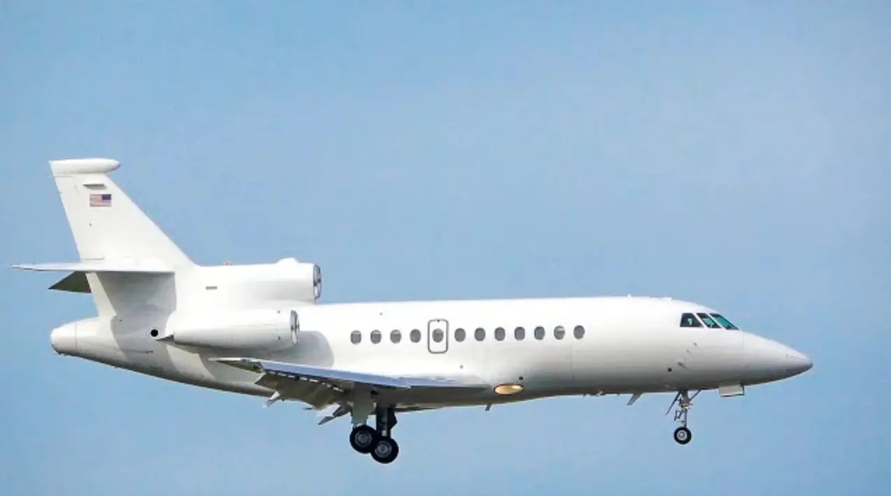 Dassault Falcon 900B N150KM operated by Mac Air Group photo 2