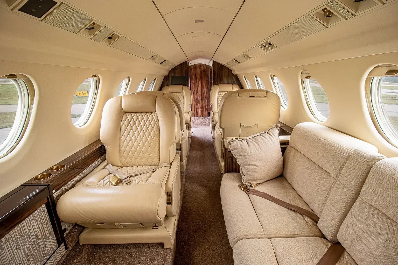 Dassault Falcon 50 N156RE operated by AirStat, Inc., KHQU photo 3