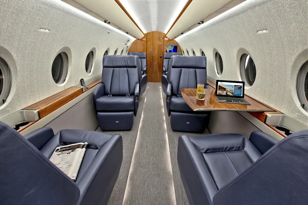 Gulfstream G280 N1580 operated by Jet Aviation photo 5