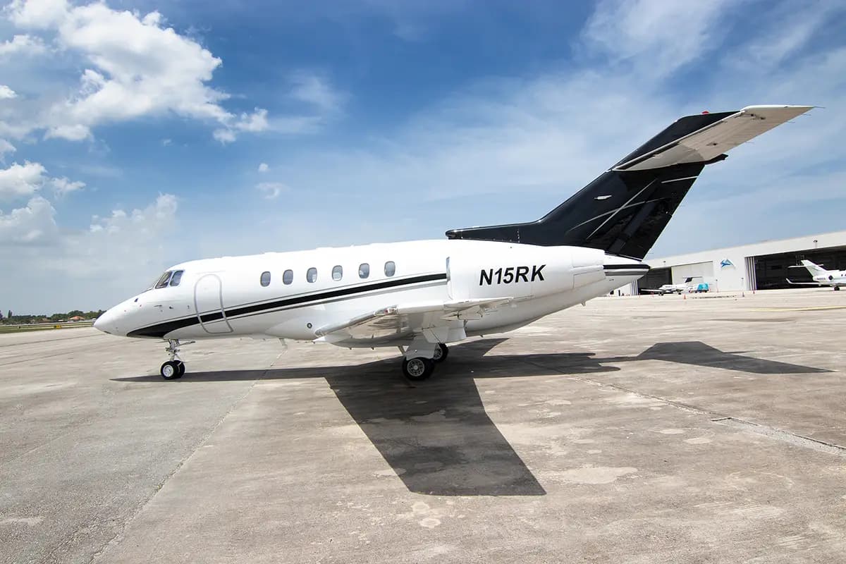 Beechcraft Hawker 800XP N15RK operated by Catalina Aerospace Corp., exterior