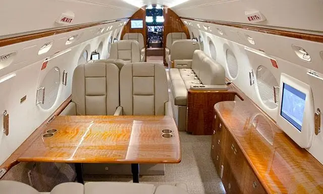 Gulfstream G450 N15TM operated by Solairus Aviation photo 2