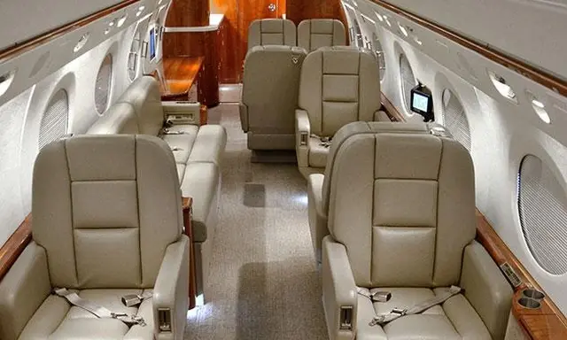 Gulfstream G450 N15TM operated by Solairus Aviation photo 3