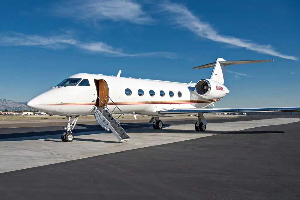 Gulfstream IV-SP N1624K operated by Lyon Aviation, Inc., exterior